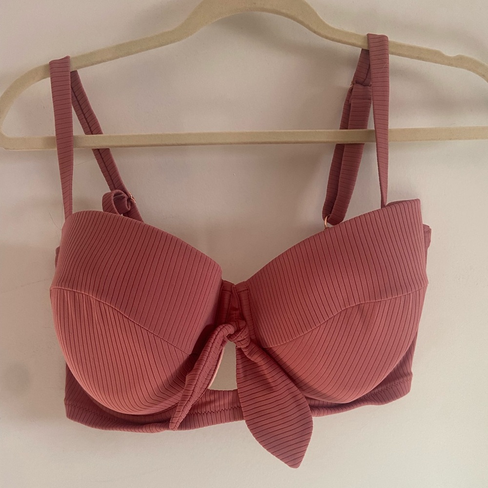 Shade & Shore Ribbed Tie-Front Swim Top in Pink